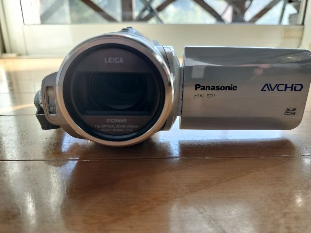 パナソニック hdc-sd1 【付属品完備】ハイビジョン ハンディカム