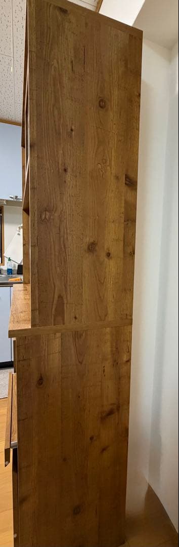 最終お値下げ　食器棚 ガラス扉付き 木目調キッチンボード