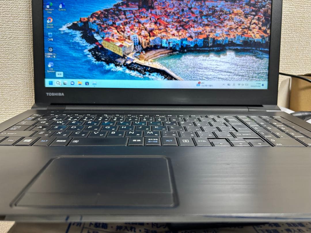 TOSHIBA 15.6型 Win11Pro テンキー オフィス 光学ドライブ
