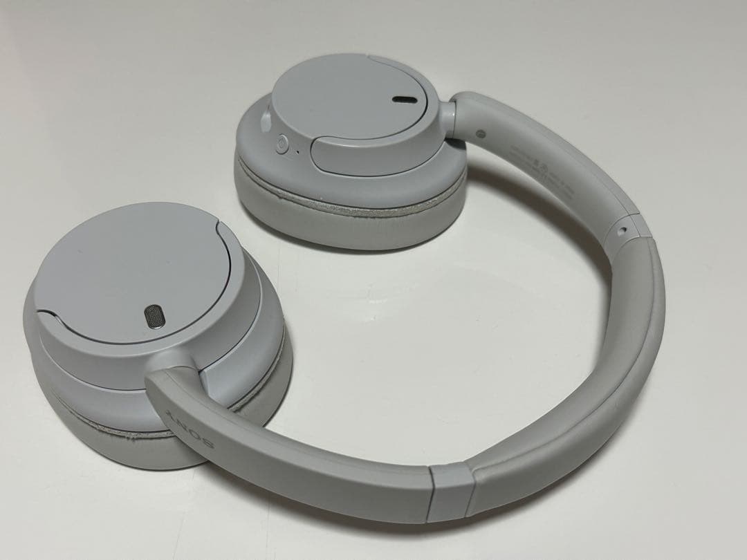 SONY WH-CH720N ノイズキャンセリングワイヤレスヘッドホン ケース付