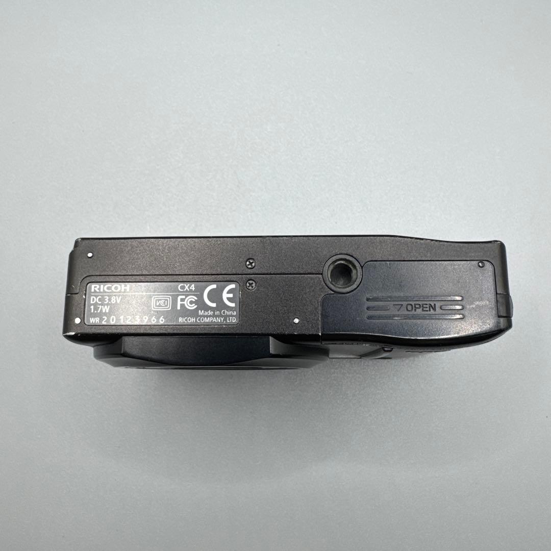 B192 RICOH CX4 コンパクト デジタル カメラ デジカメ コンデジ