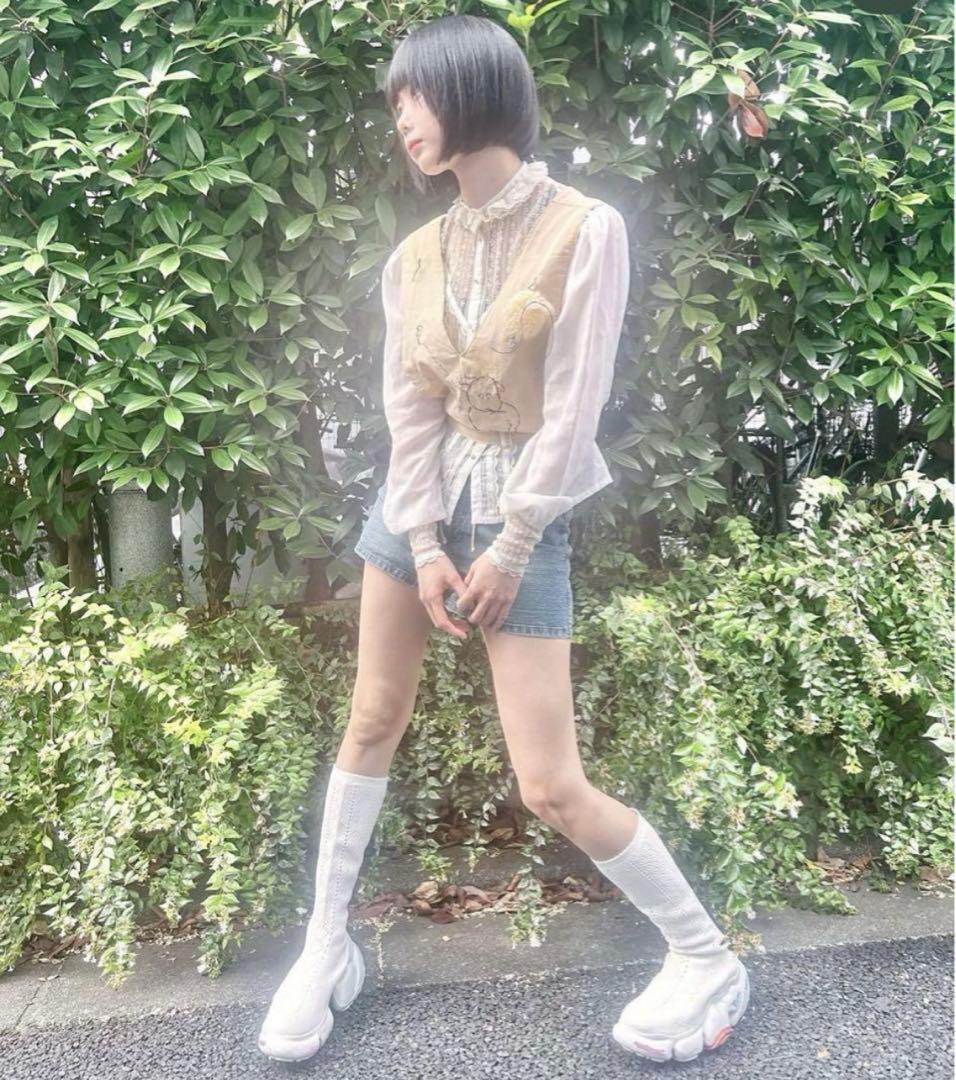 あのちゃん着用 grounds MOOPIE LACE LONG White