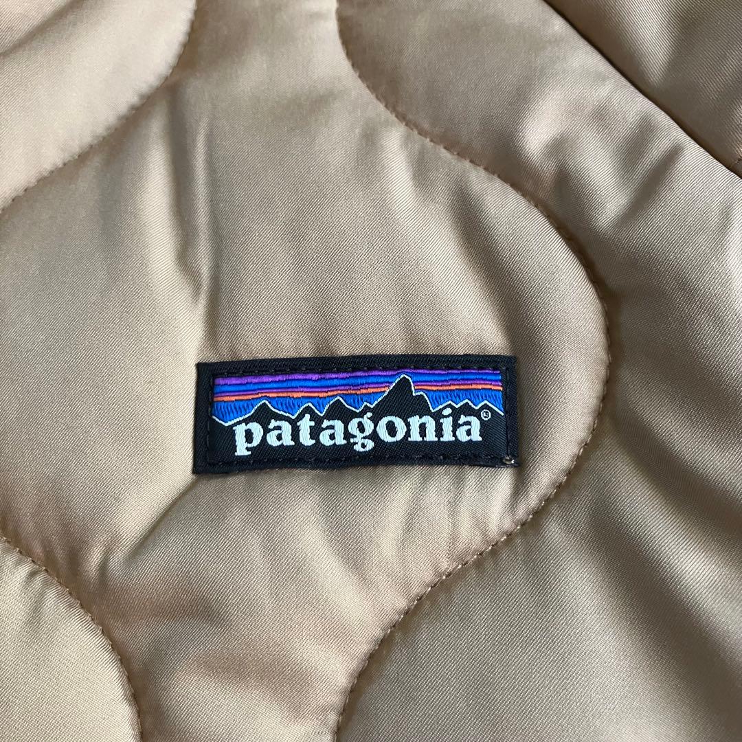Patagonia キッズキルテッドパファー XL
