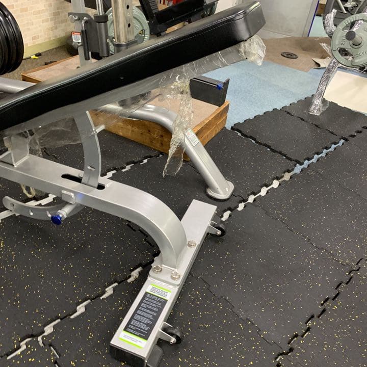 アジャストベンチ