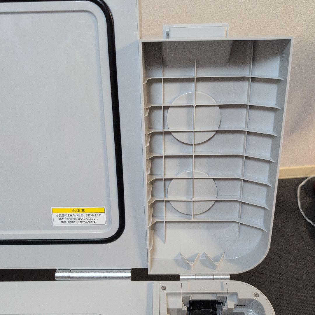 新品　未使用!!　Makita 冷温庫 オリーブグリーン XGT対応50l