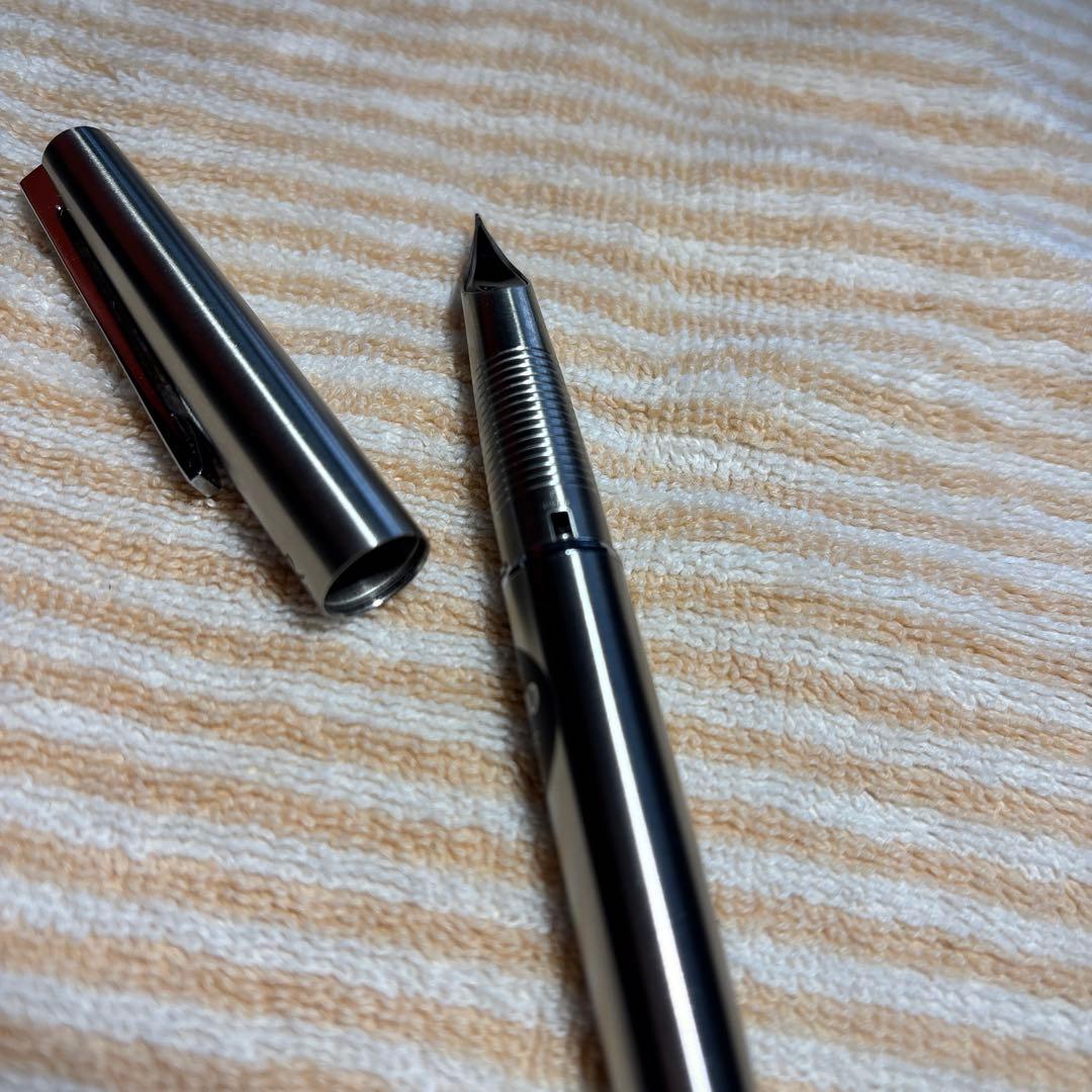 【未使用品】パイロット　万年筆　ミューレックス h977