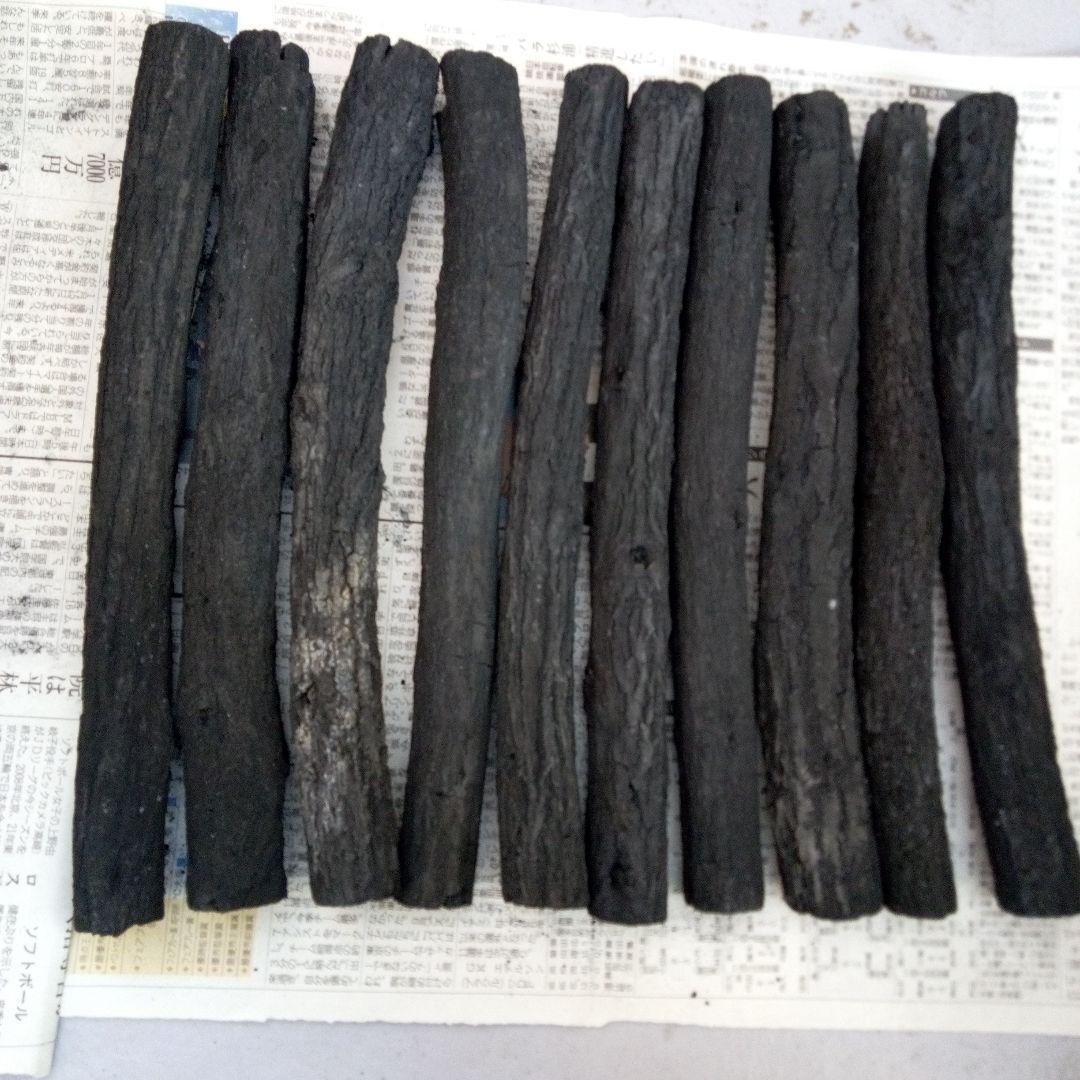 椚　長炭　約4キログラム　二箱