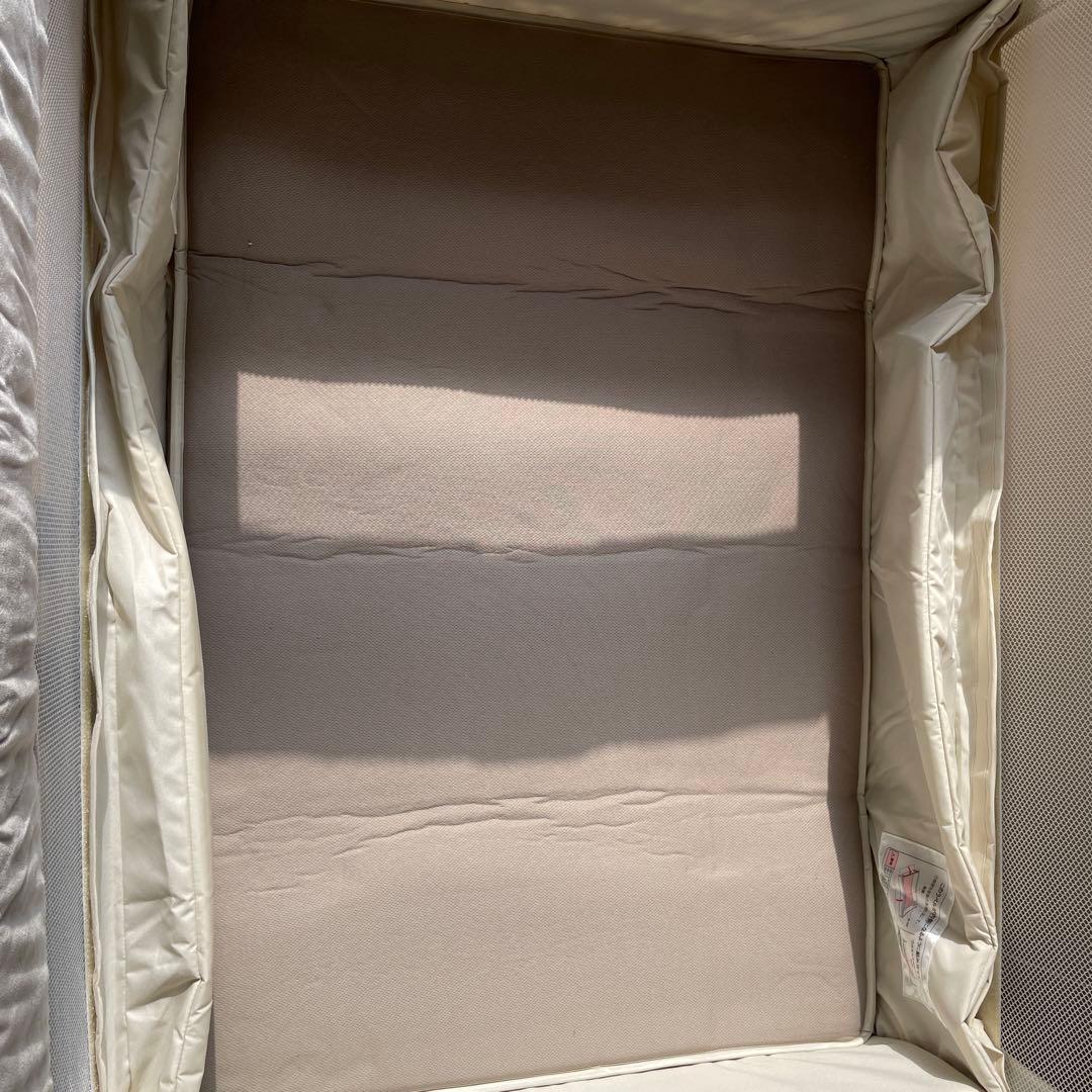 加藤　美品　Aprica ベビーベッド ココネル　エアープラス