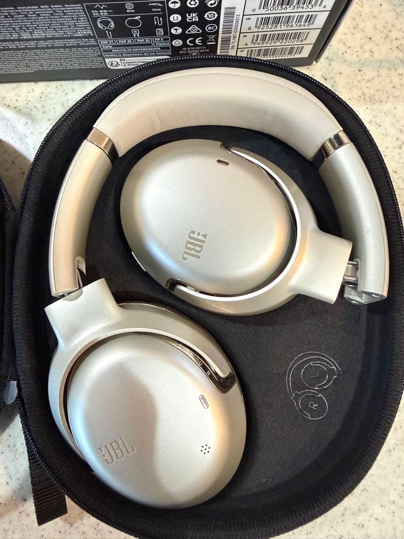 JBL TOUR ONE M2 ワイヤレスヘッドホン