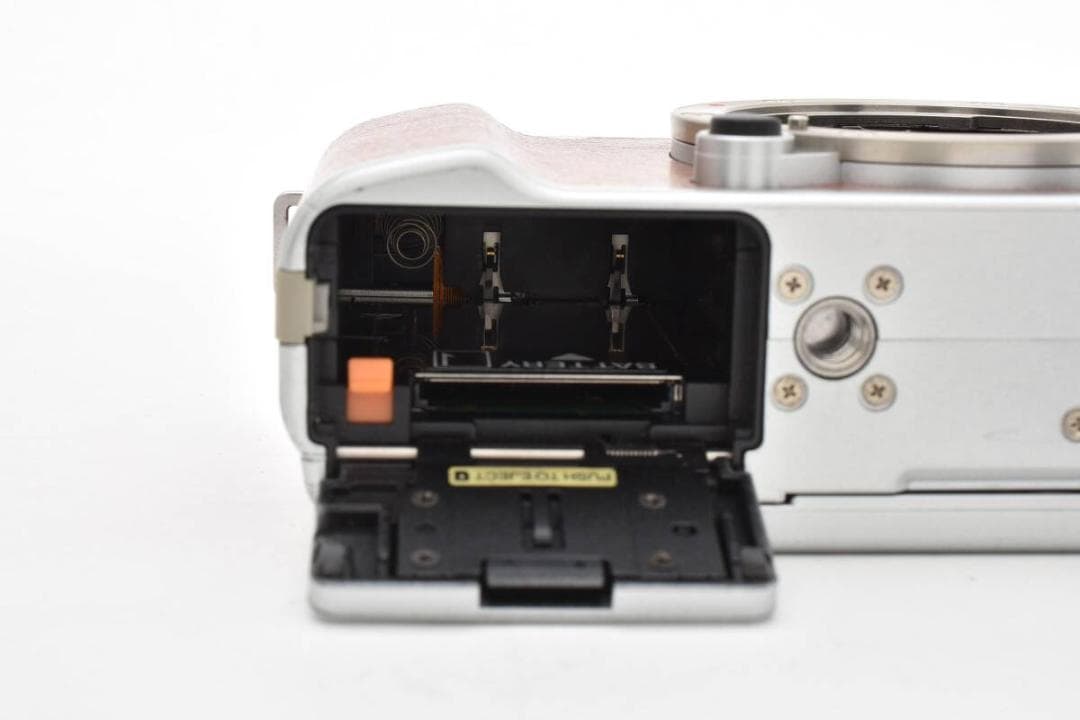 ★美品★ フジフィルム FUJIFILM X-M1 ボディ #660Q