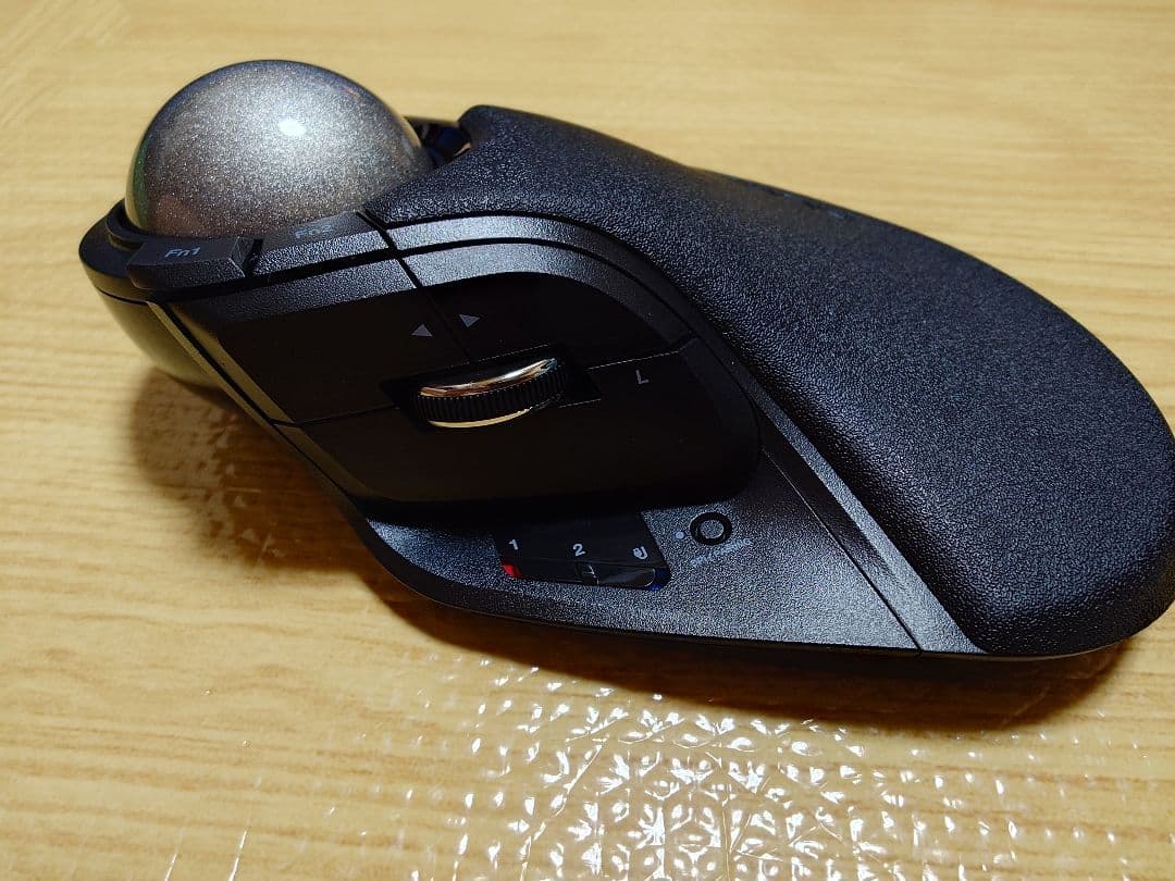 s*9様 エレコム HUGE PLUS 静音 ヒュージ　プラス