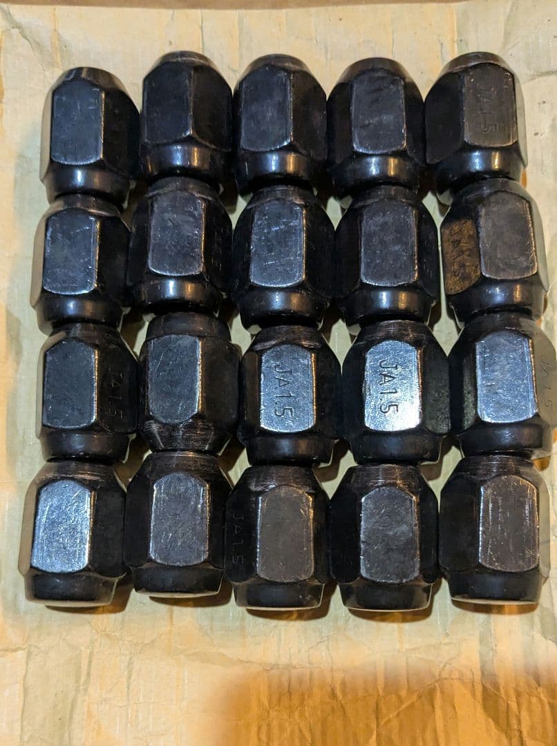 スタッドレスタイヤ４本セットおまけ付215/65R16　ウィンタートランパスTX