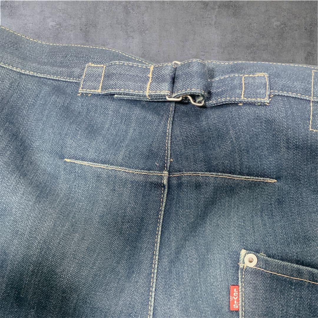 リーバイス　エンジニアード　ルーズ　W31 シンチバック　立体裁断　ブルー