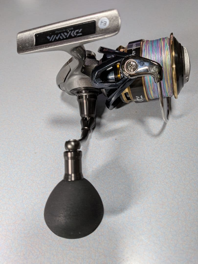 VADEL 4000H スピニングリール