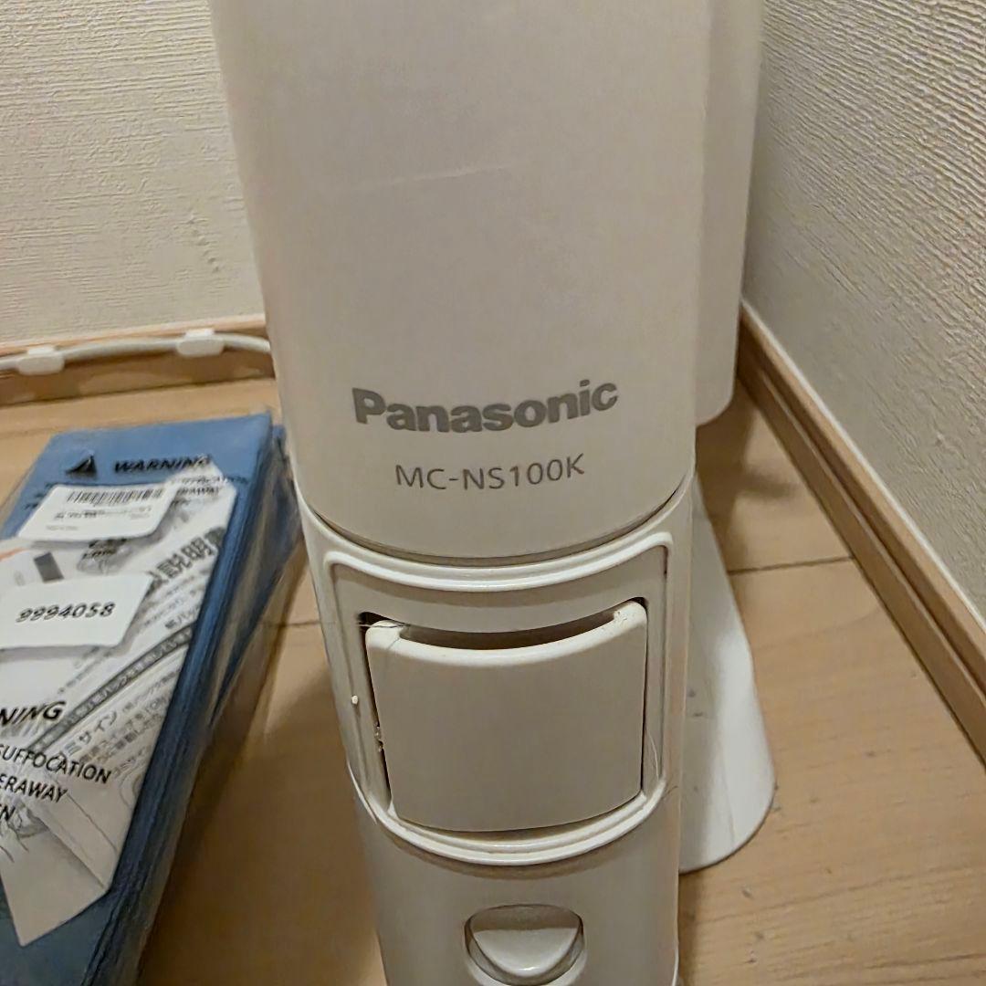 パナソニック コードレス 掃除機 MC-NS100K　予備バッテリー　紙パック付