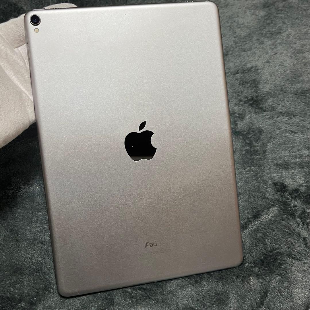 iPad Pro 10.5 本体 Wifi 64GB バッテリー残量92%