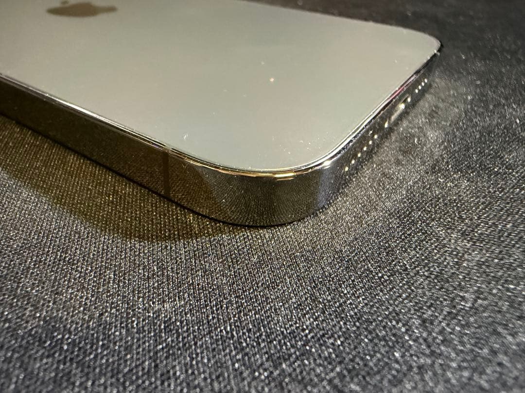 Apple iPhone 13 Pro Max グラファイト 本体