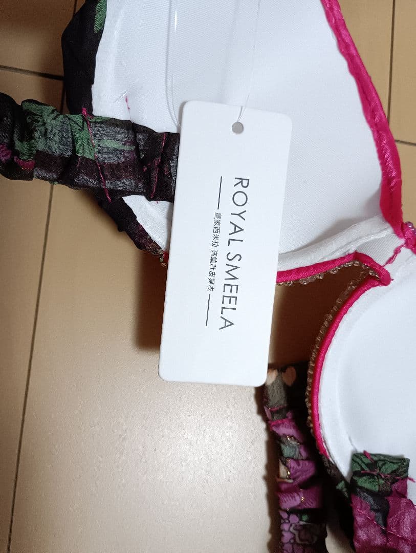 【新品】ベリーダンス オリエンタル 衣装 アームバンド 花柄 ピンク 3点セット