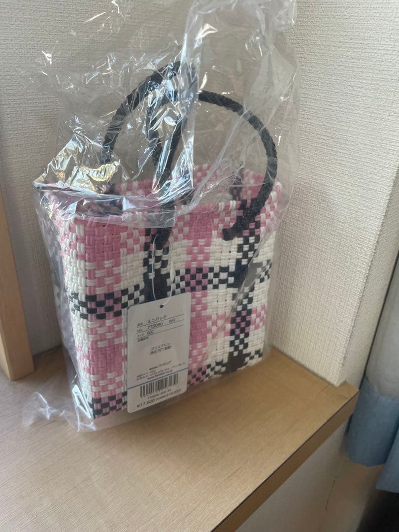 新品_ファミリアメルカドバッグ
