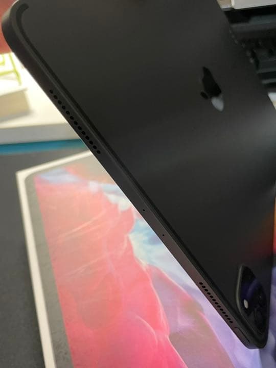 iPad Pro 第二世代 2020 11インチ　128GB