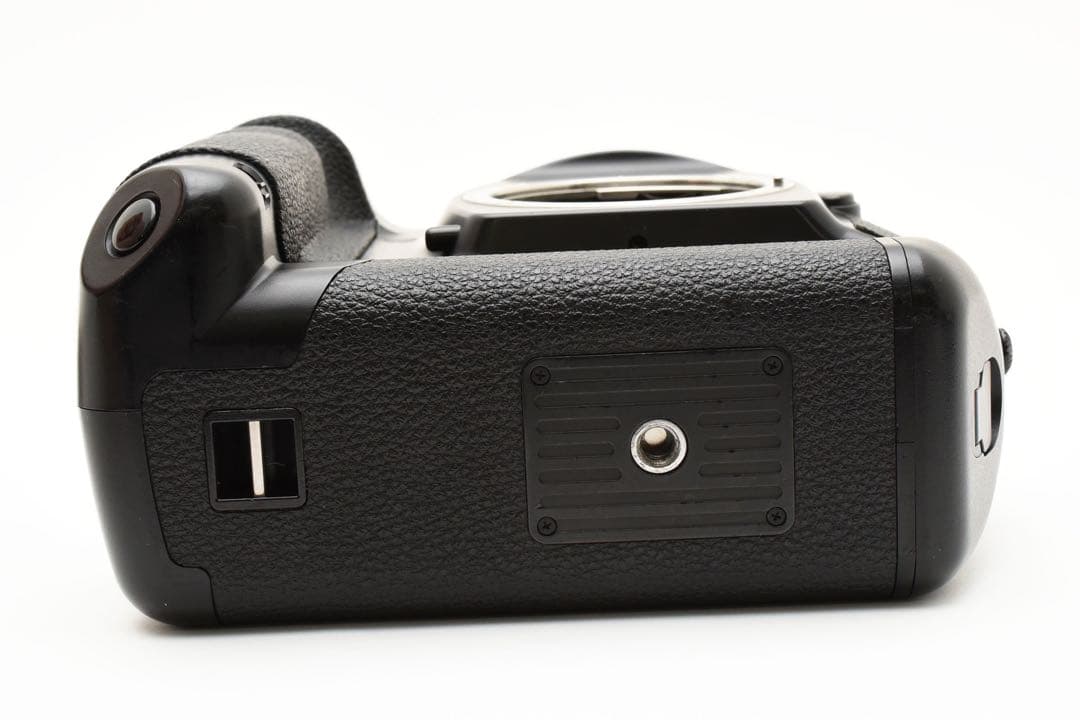 完動品　Canon EOS-1N RS フィルム 一眼レフカメラ　キャノン