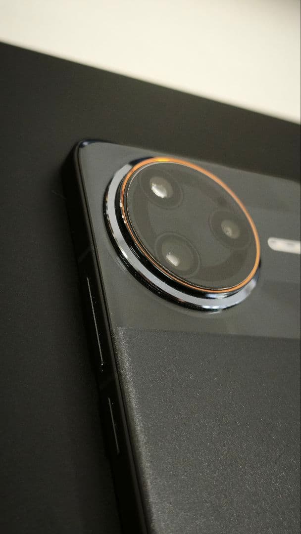 POCO F7 Ultra 16GB/512GB　グローバル版