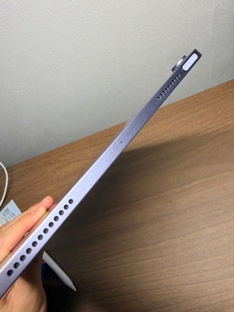 バッテリー最大容量100%　第5世代　iPad Air Wi-Fi 64GB 紫