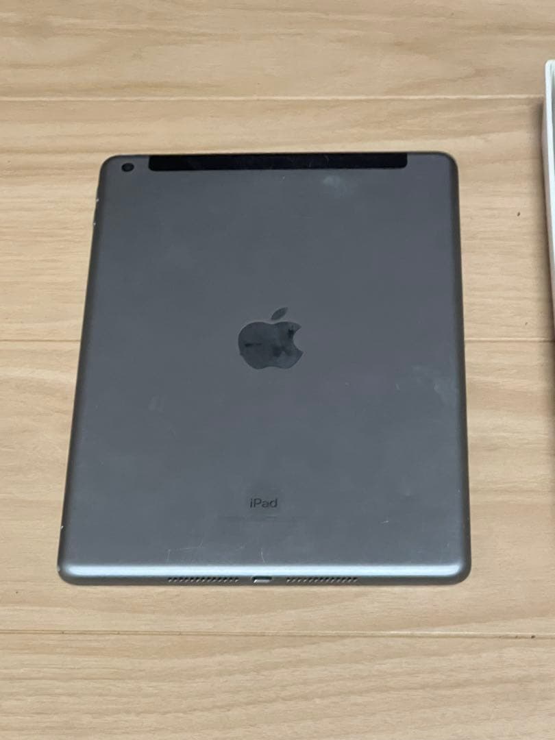 Apple iPad 第9世代 スペースグレー 64Gジャンク本体 箱付き