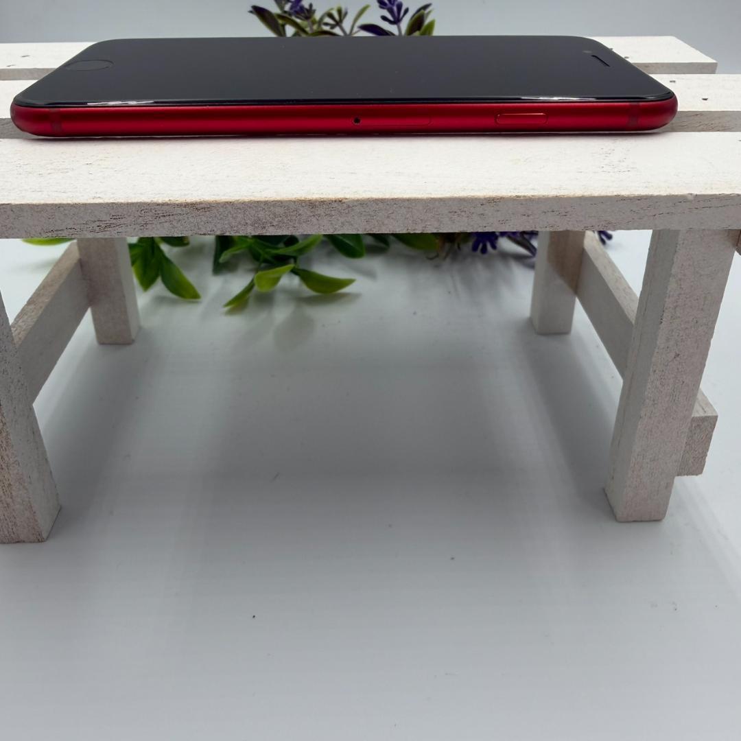 iPhone SE第3世代 64GB レッド 415