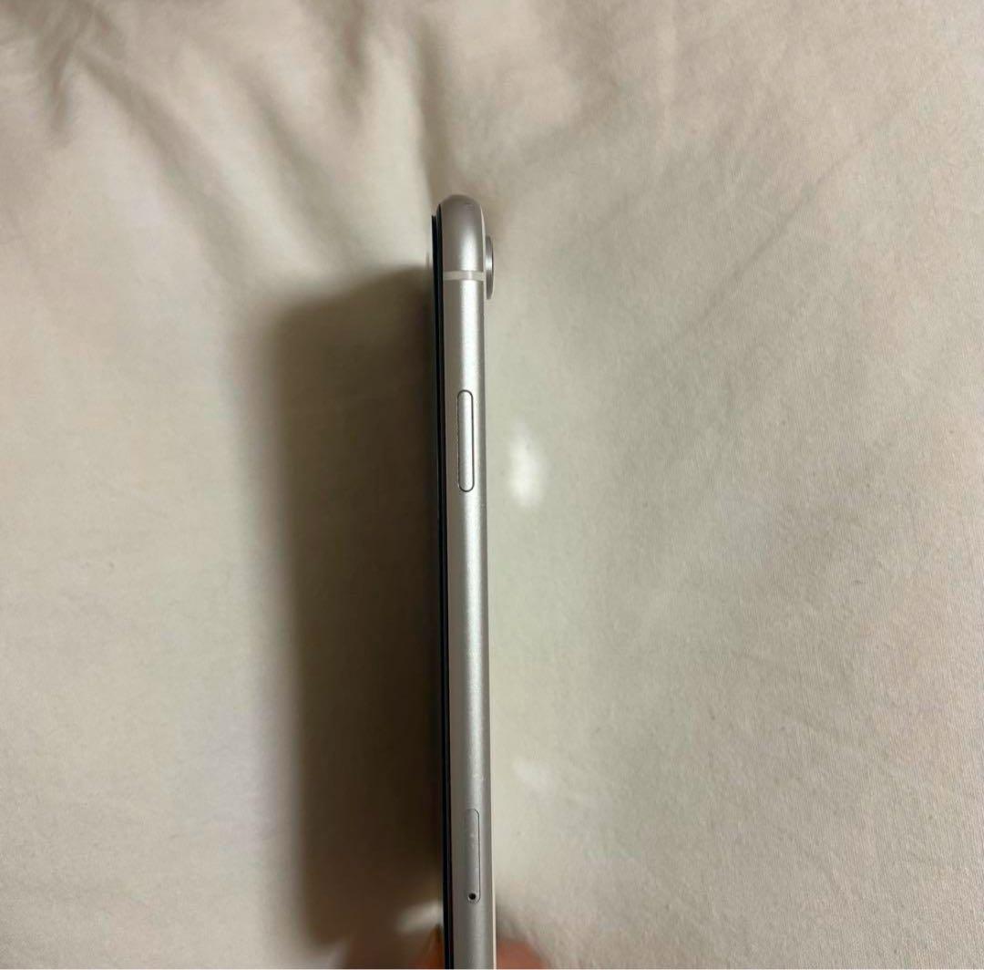 Apple iPhone XR ホワイト　128GB