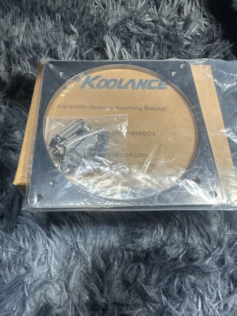 Koolance 調整可能ラジエーター取り付けブラケット BKT-HX001