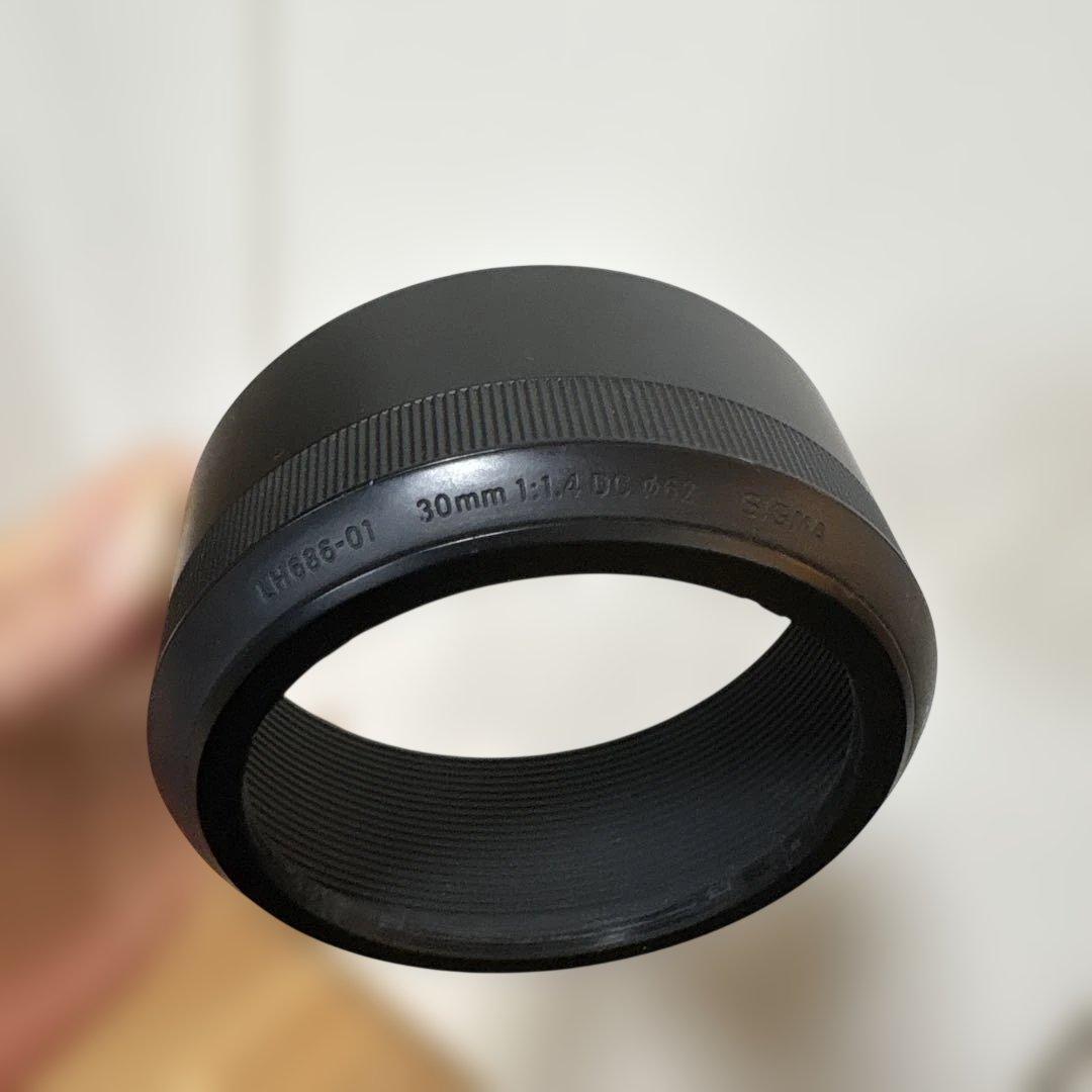 シグマ 30mm F1.4 DC HSM/Art キャノンEF-Sマウント用