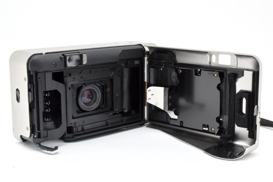 FUJIFILM TIARA ZOOM シルバー コンパクトフィルムカメラ