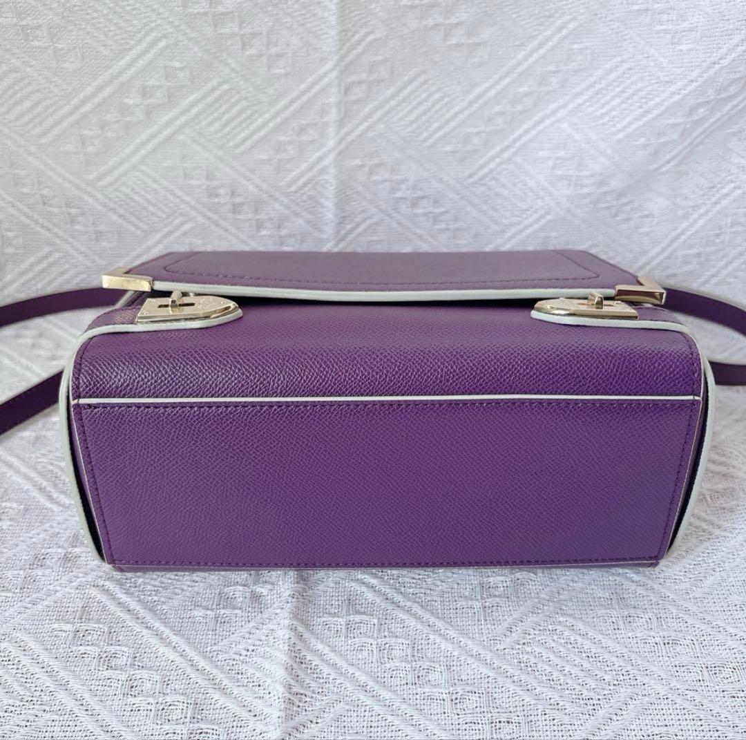 【美品】サマンサタバサ　ツイステ　コラボバッグ　オクタヴィネル　Disney