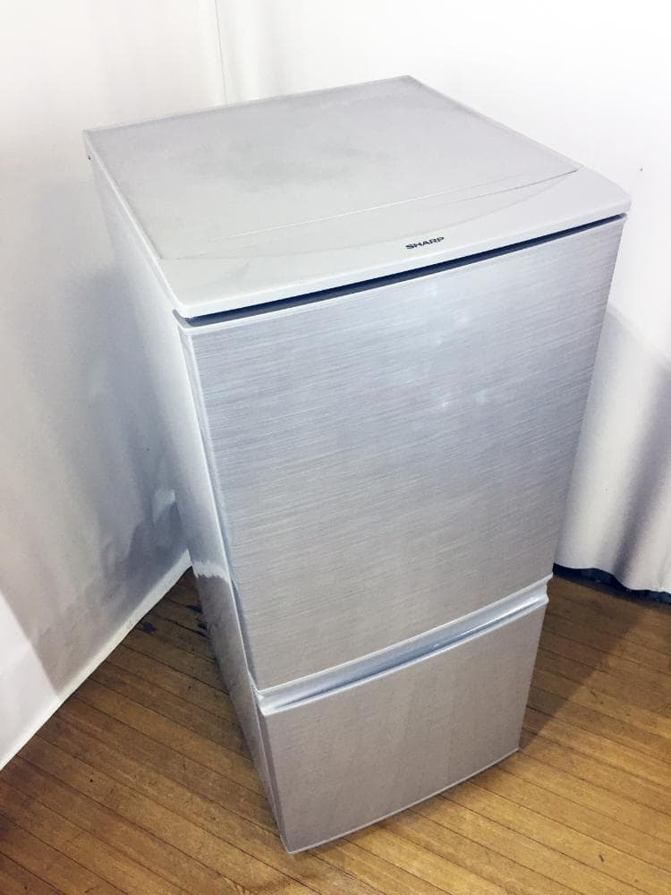 30日迄！送料無料★SHARP 137L 2ドア冷蔵庫【SJ-14Y-S】