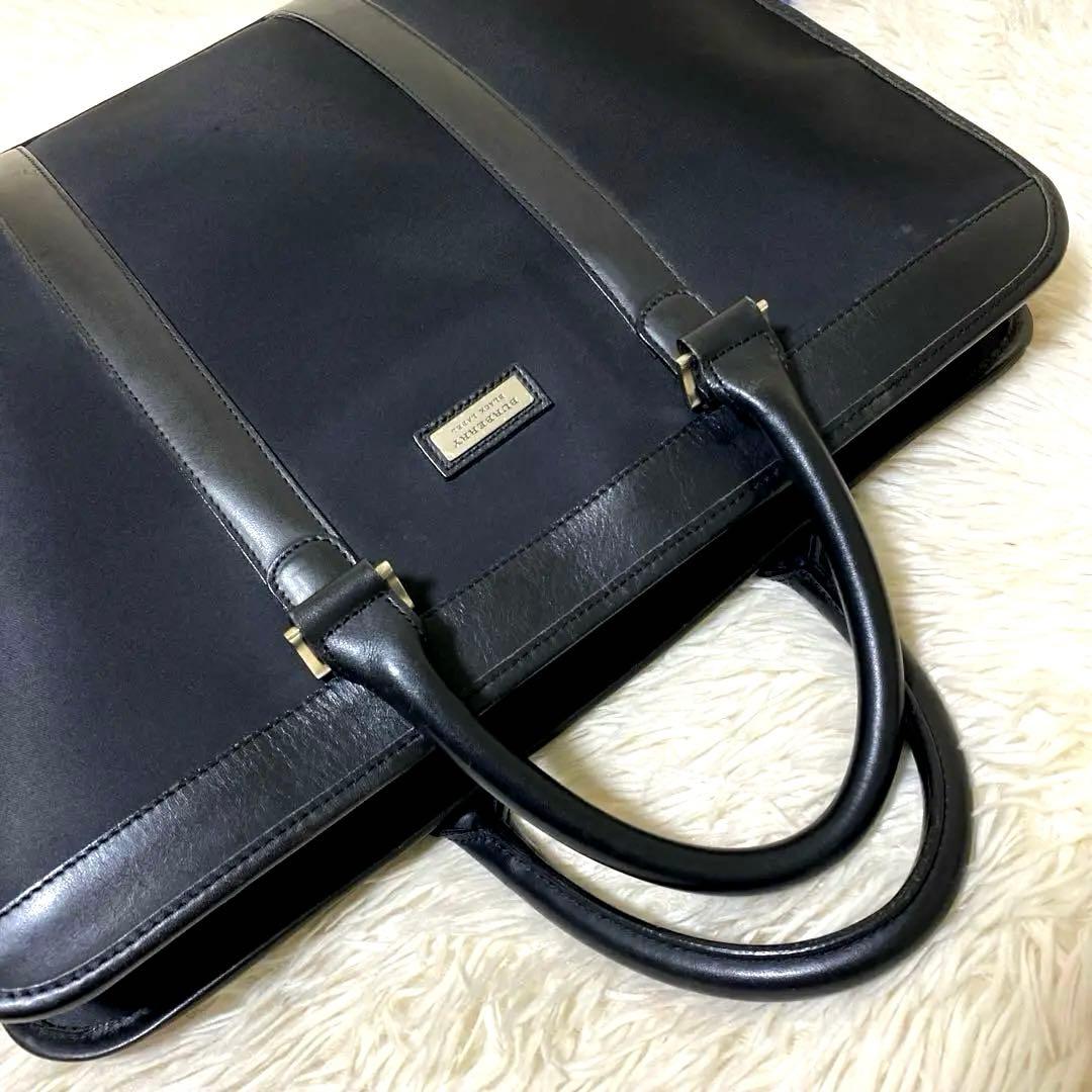 バーバリー ビジネスバッグ ノバチェック ロゴプレートナイロン レザー　ブラック