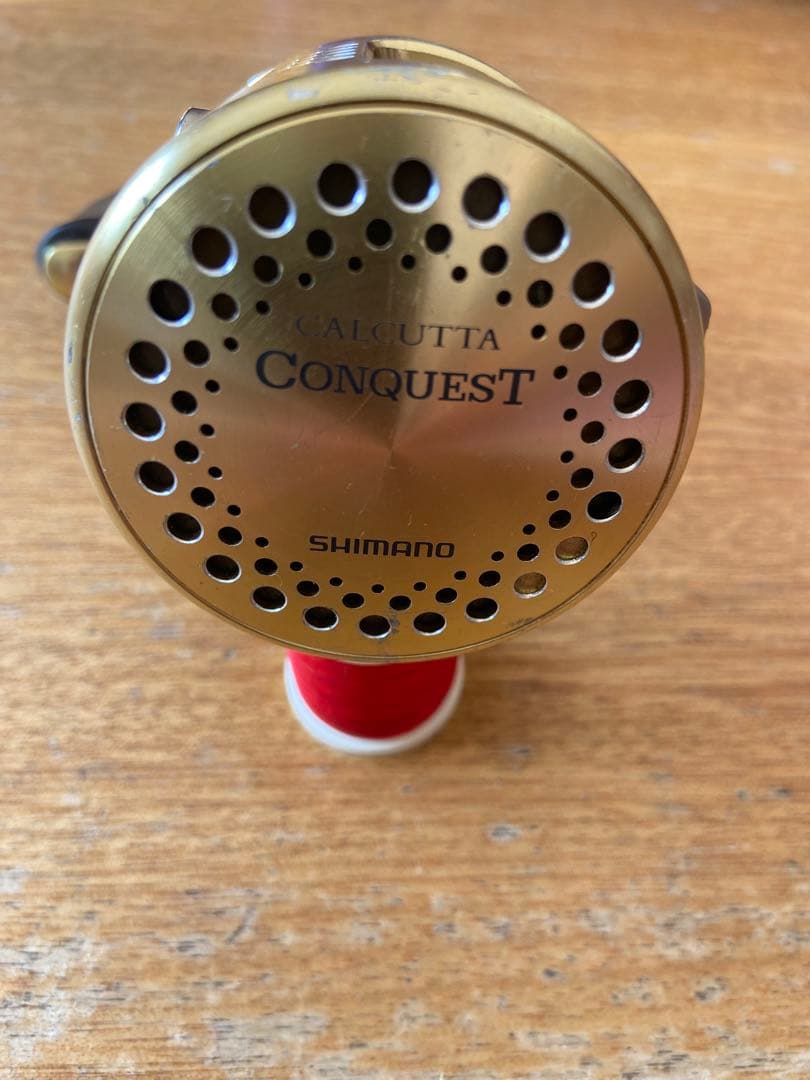 SHIMANO カルカッタコンクエスト100ベイトリール