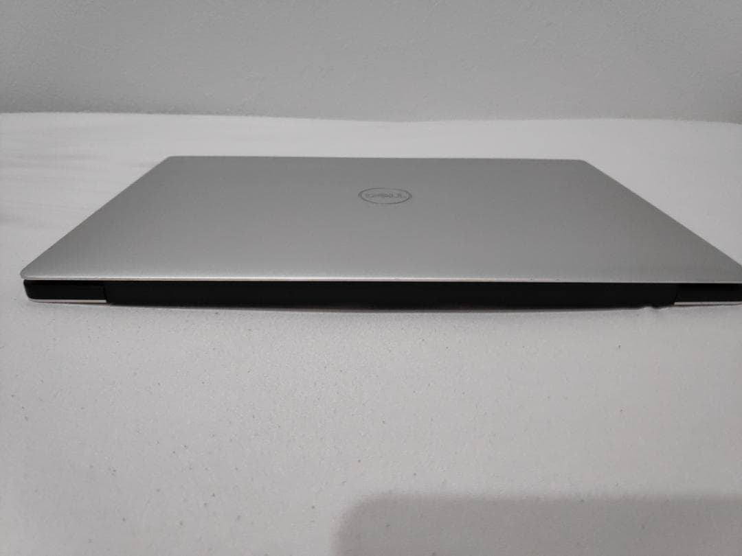 Windowsノート本体 Dell XPS13 9380 i5-8265U 8GB 256GB 11Pro