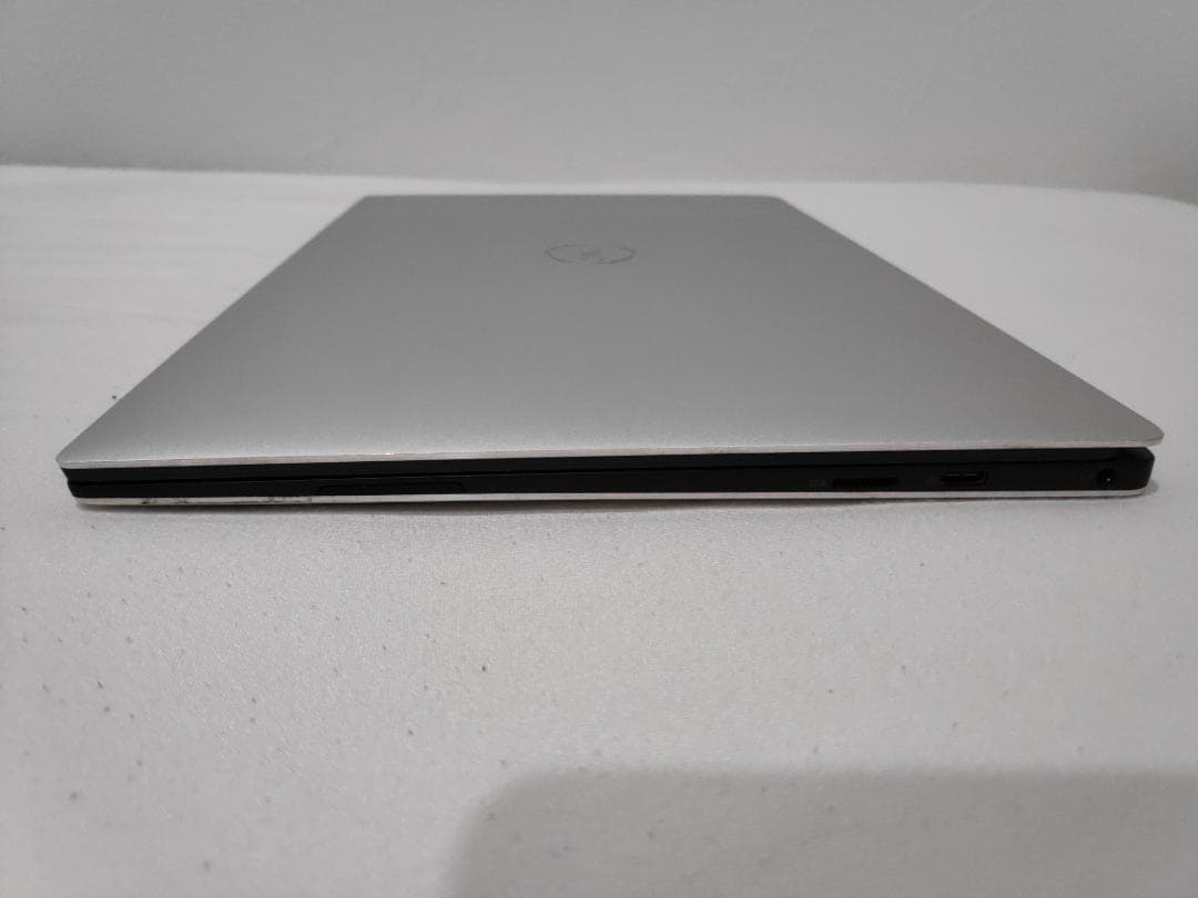 Windowsノート本体 Dell XPS13 9380 i5-8265U 8GB 256GB 11Pro