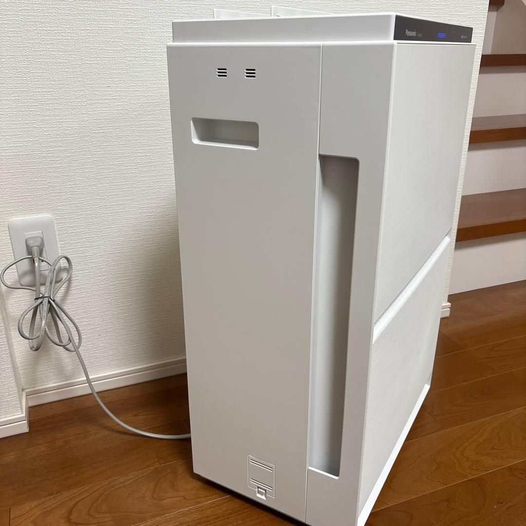 ★美品　Panasonic 加湿空気清浄機　F-VC70XT-W ホワイト