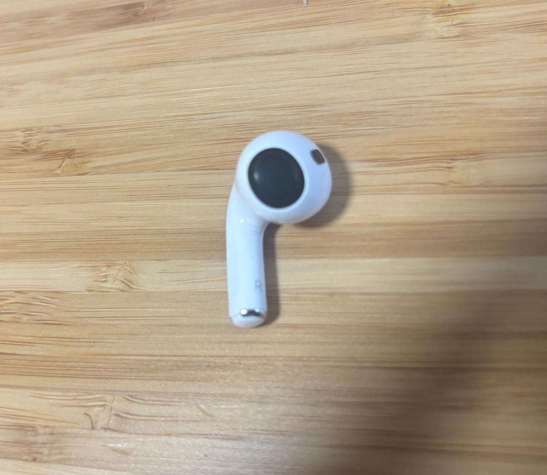 AirPods Pro2 第2世代(USB-C)本体ケース 片方(右)