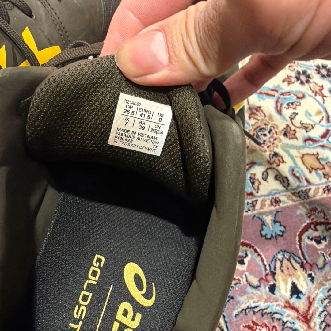 ASICS ゴールドステージ スパイクシューズ ブラック/イエローパドレスカラー