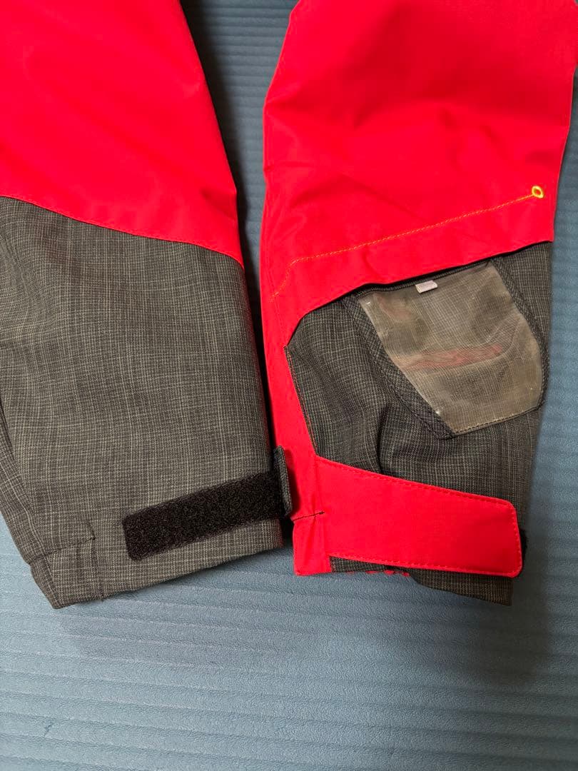 デサント　140 スキーウェア　スキーウエア　DESCENT 子供　上下セット