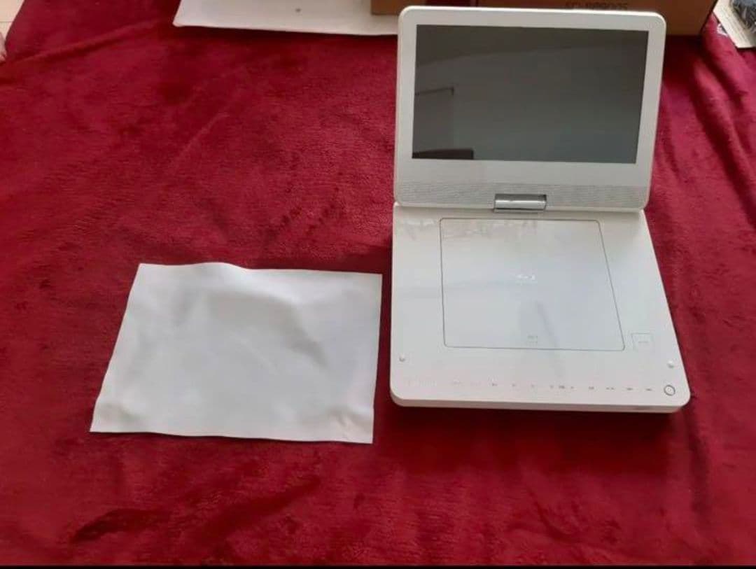 東芝 REGZA ポータブルブルーレイディスクプレーヤー SD-BP900S