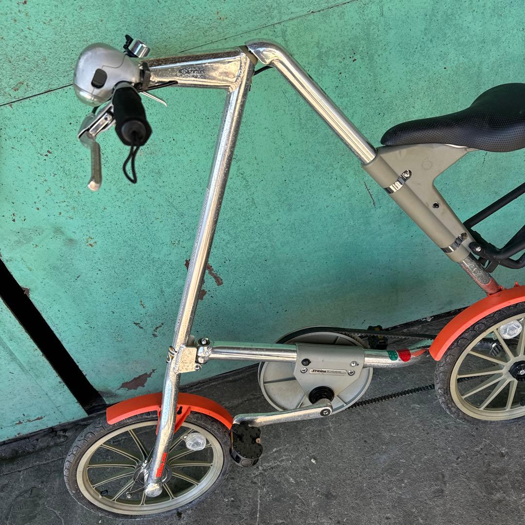 折りたたみ自転車 小径車輪 シルバー