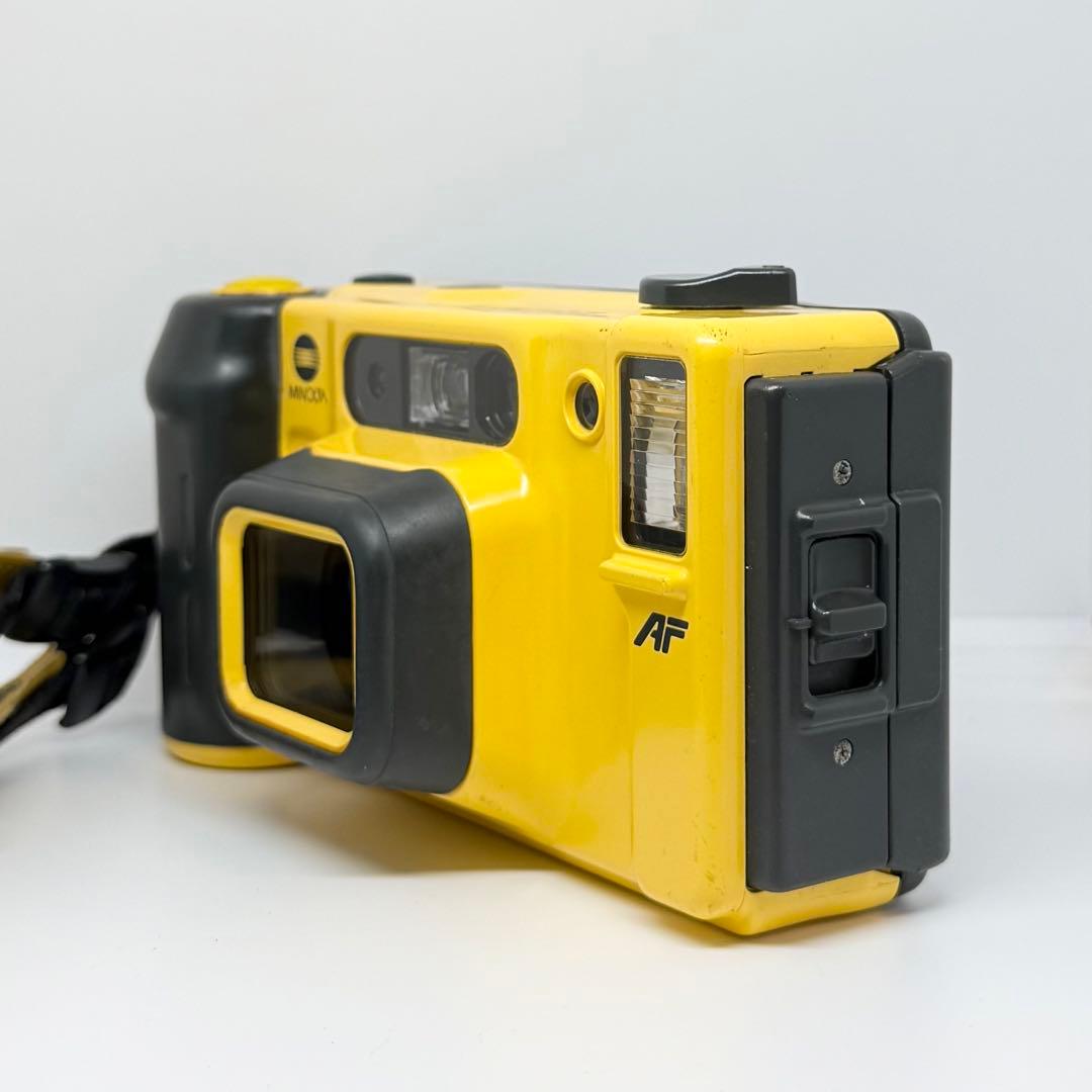 完動品★MINOLTA WEATHERMATIC DUAL 35 フィルムカメラ