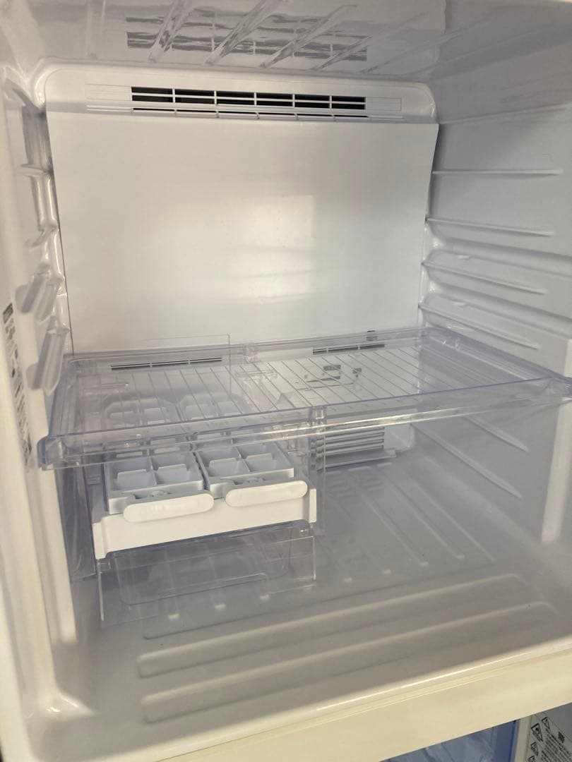 清掃済　シャープ ノンフロン冷凍冷蔵庫 SJ-D23F