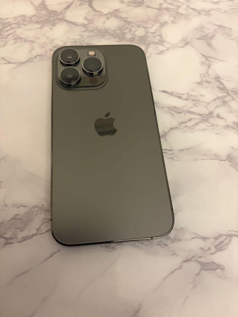 【極美品・バッテリー新品】iPhone 13 PRO 256GB グラファイト