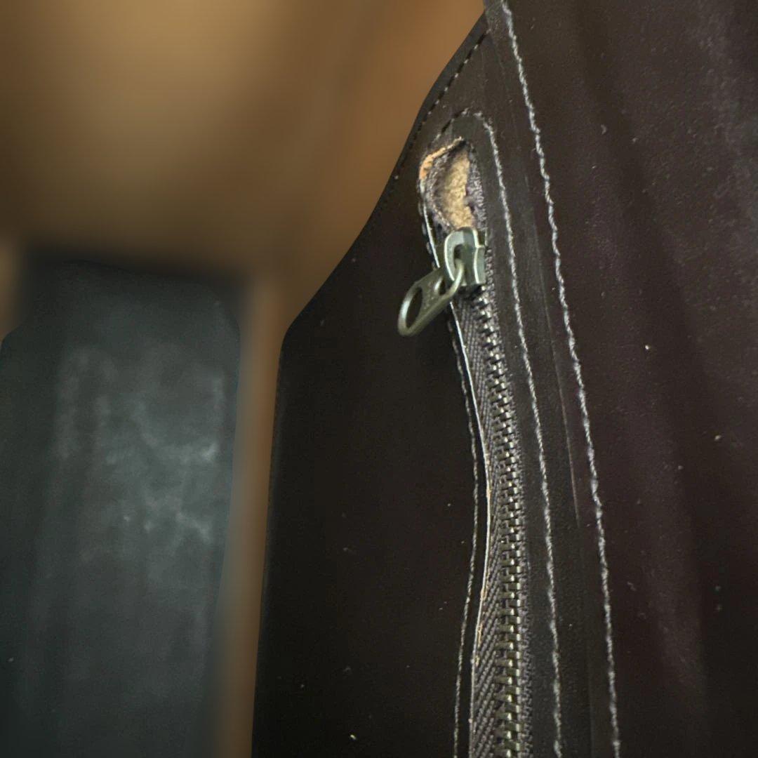 亀屋革具店　大きなトートバッグ肩掛けタイプ　ダークブラウン　（横幅40）