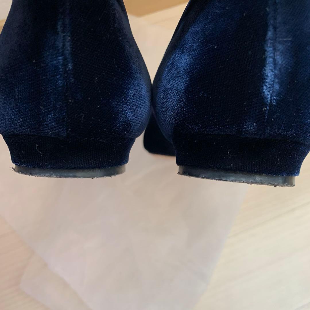 マノロブラニク　ハンギシ　フラットパンプス　39 25センチ